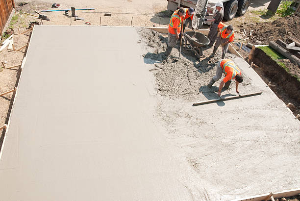 Best Concrete Sealing and Maintenance in Luna Pier, MI